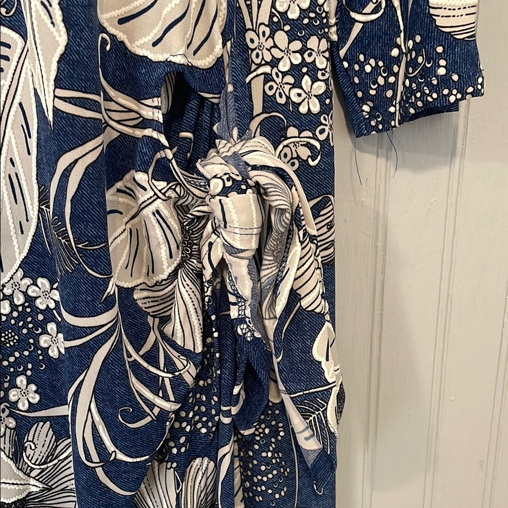 Robbie Bee Blue and White Floral Dress | Size Large - Picture 4 of 11